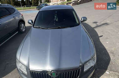 Лифтбек Skoda Superb 2008 в 