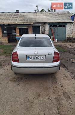 Ліфтбек Skoda Superb 2004 в Білій Церкві