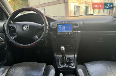 Лифтбек Skoda Superb 2007 в 