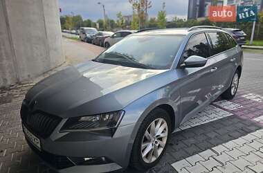 Универсал Skoda Superb 2016 в 