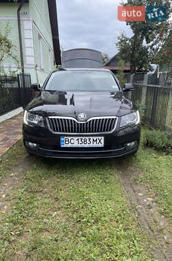 Ліфтбек Skoda Superb 2014 в Львові