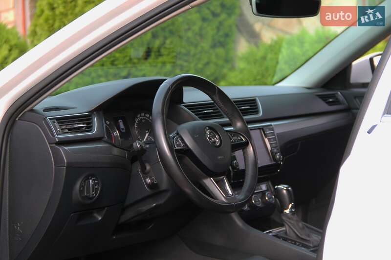 Универсал Skoda Superb 2016 в Сарнах