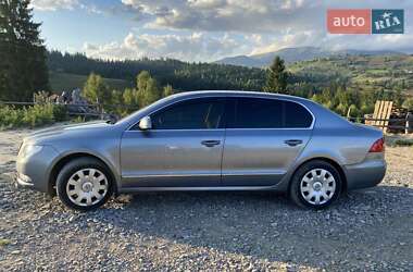 Лифтбек Skoda Superb 2009 в 