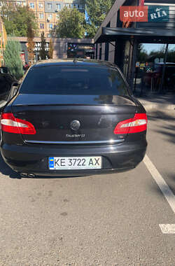Лифтбек Skoda Superb 2010 в 