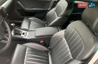 Лифтбек Skoda Superb 2017 в 