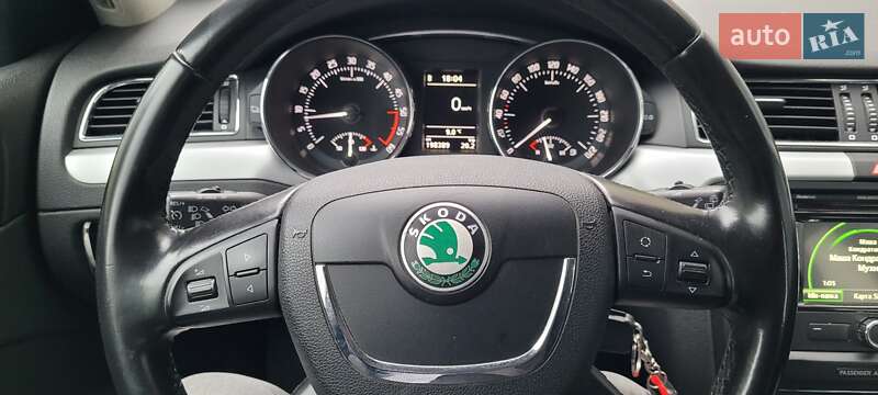 Универсал Skoda Superb 2012 в Луцке