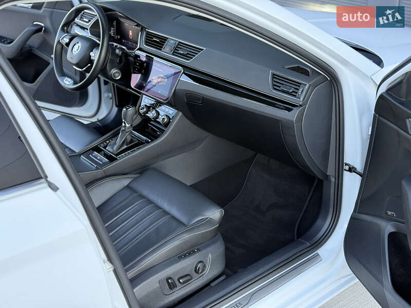 Лифтбек Skoda Superb 2023 в Броварах