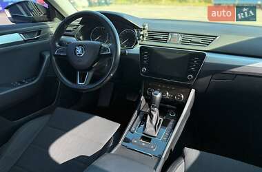 Лифтбек Skoda Superb 2018 в 