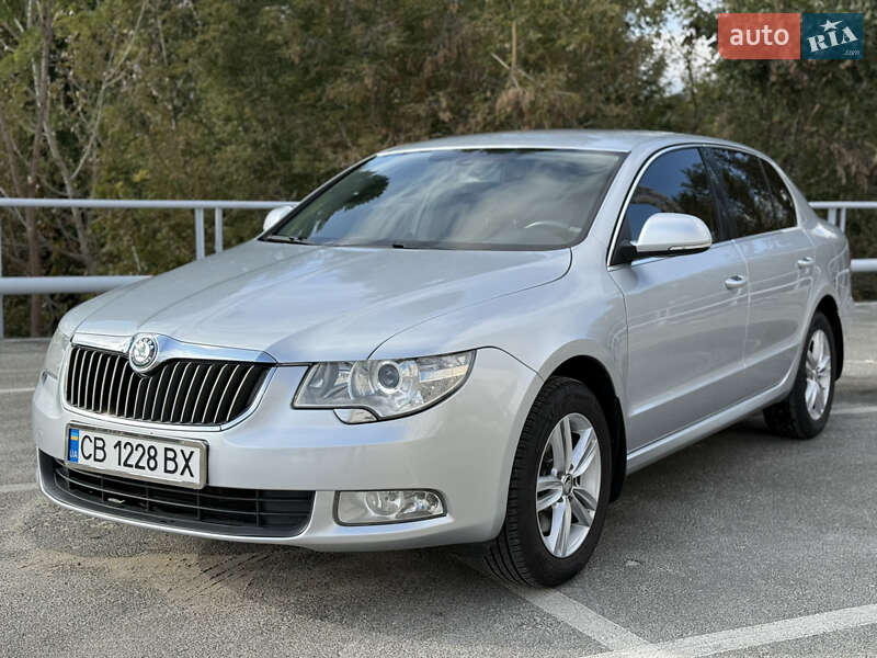 Skoda Superb 2012