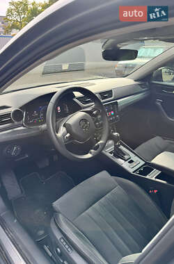 Лифтбек Skoda Superb 2023 в 