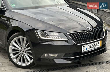 Универсал Skoda Superb 2017 в 