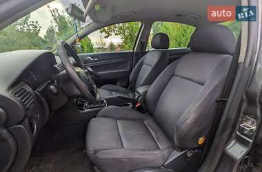 Лифтбек Skoda Superb 2005 в 