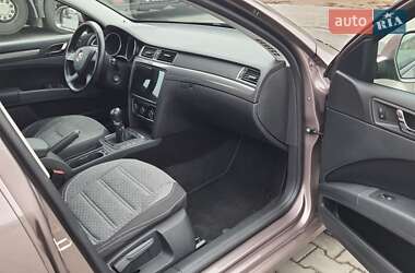 Ліфтбек Skoda Superb 2014 в 