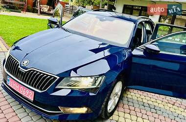 Универсал Skoda Superb 2018 в 
