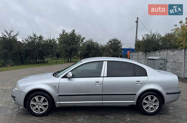 Лифтбек Skoda Superb 2008 в 