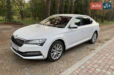 Лифтбек Skoda Superb 2020 в Пустомытах