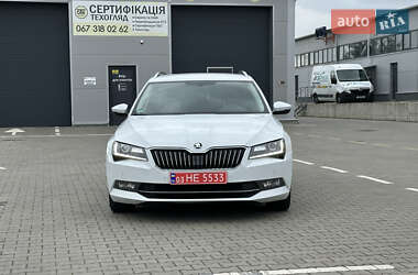 Універсал Skoda Superb 2016 в Нововолинську