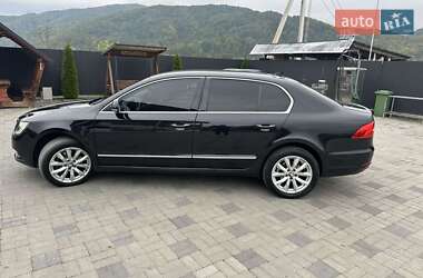 Лифтбек Skoda Superb 2015 в 