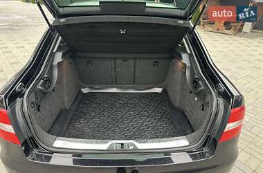 Лифтбек Skoda Superb 2015 в 
