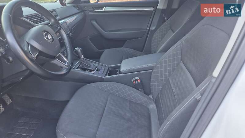 Лифтбек Skoda Superb 2015 в Киеве фото 17 Лифтбек Skoda Superb 2015 в Киеве