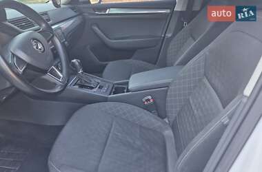 Лифтбек Skoda Superb 2015 в 