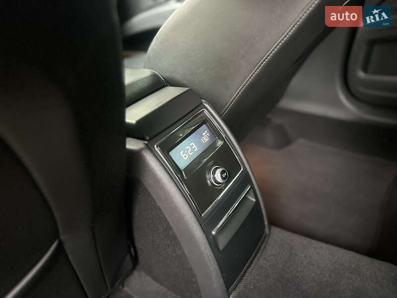 Лифтбек Skoda Superb 2014 в Киеве