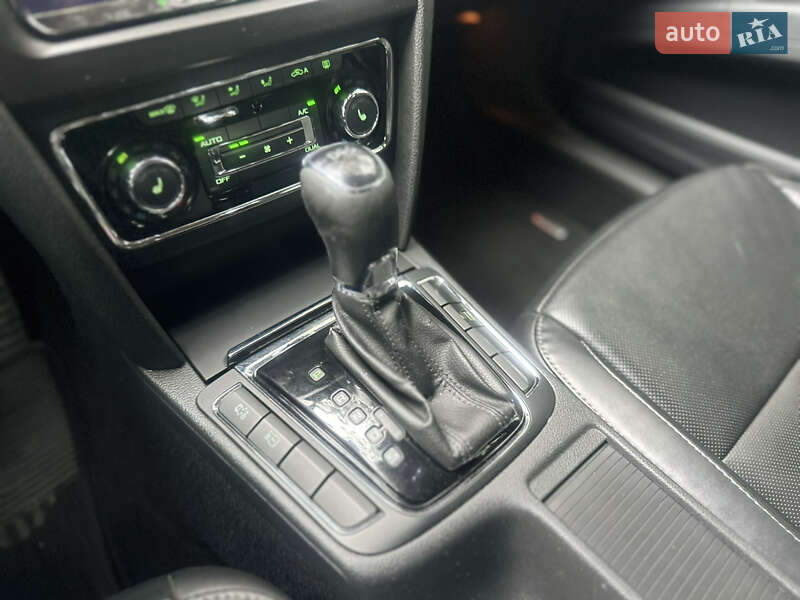 Лифтбек Skoda Superb 2014 в Киеве