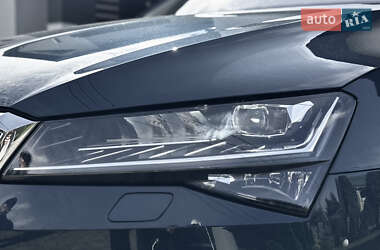 Лифтбек Skoda Superb 2019 в 