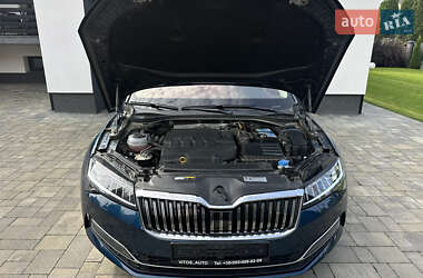 Лифтбек Skoda Superb 2019 в 