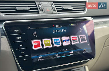 Лифтбек Skoda Superb 2019 в 