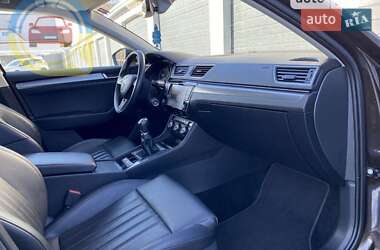 Универсал Skoda Superb 2017 в 