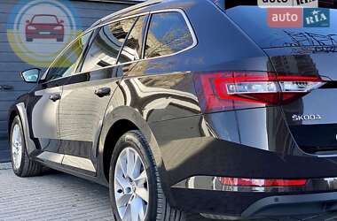 Универсал Skoda Superb 2017 в 