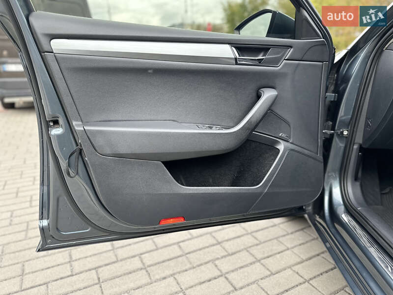 Универсал Skoda Superb 2016 в Житомире