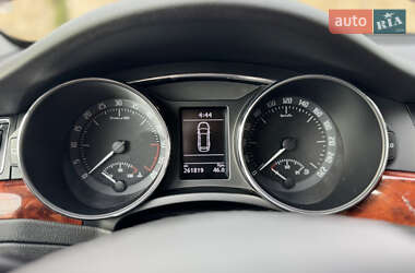 Универсал Skoda Superb 2013 в 
