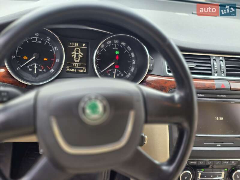 Лифтбек Skoda Superb 2010 в Киеве фото 12 Лифтбек Skoda Superb 2010 в Киеве