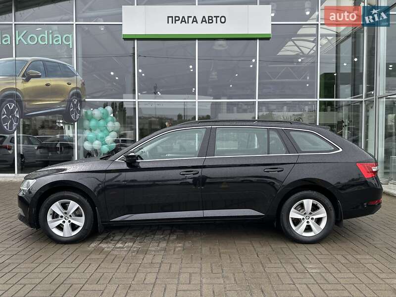 Универсал Skoda Superb 2017 в Киеве фото 5 Универсал Skoda Superb 2017 в Киеве