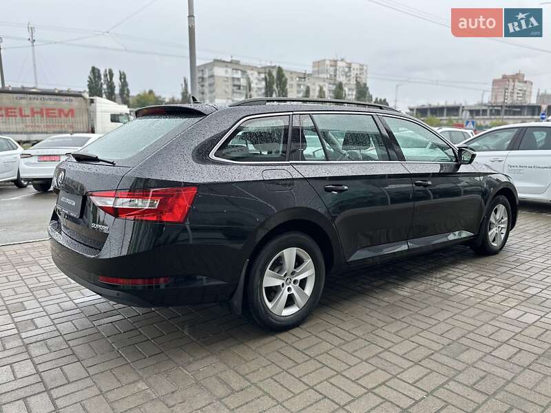 Универсал Skoda Superb 2017 в Киеве фото 8 Универсал Skoda Superb 2017 в Киеве