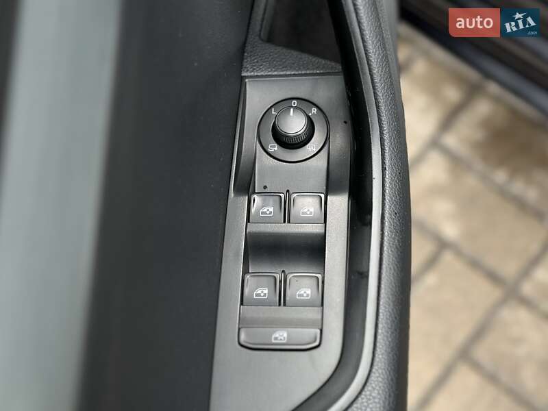 Универсал Skoda Superb 2017 в Киеве фото 19 Универсал Skoda Superb 2017 в Киеве