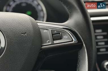 Универсал Skoda Superb 2017 в 