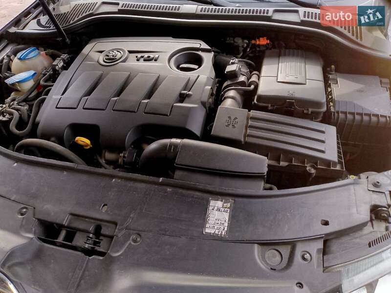 Универсал Skoda Superb 2014 в Житомире фото 16 Универсал Skoda Superb 2014 в Житомире