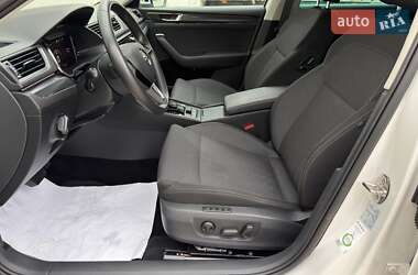 Универсал Skoda Superb 2019 в 
