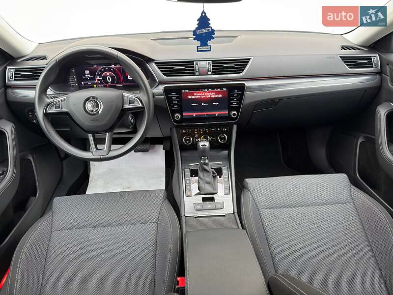 Универсал Skoda Superb 2019 в Луцке
