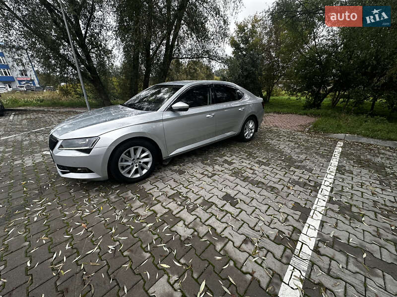 Skoda Superb 2017
