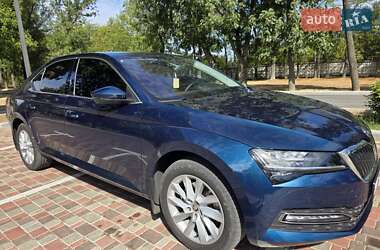Лифтбек Skoda Superb 2021 в 