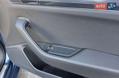 Лифтбек Skoda Superb 2021 в 