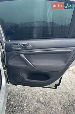 Лифтбек Skoda Superb 2006 в 