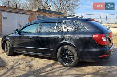 Универсал Skoda Superb 2013 в 