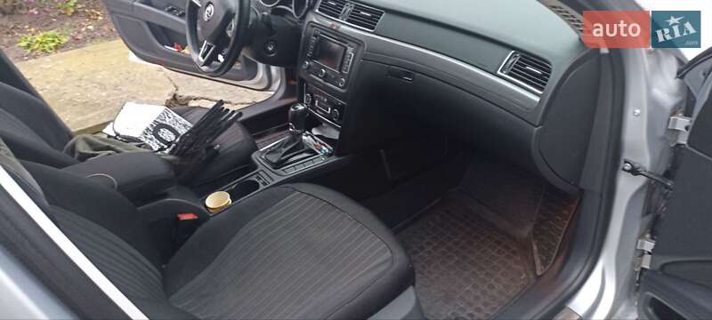 Универсал Skoda Superb 2015 в Каменец-Подольском