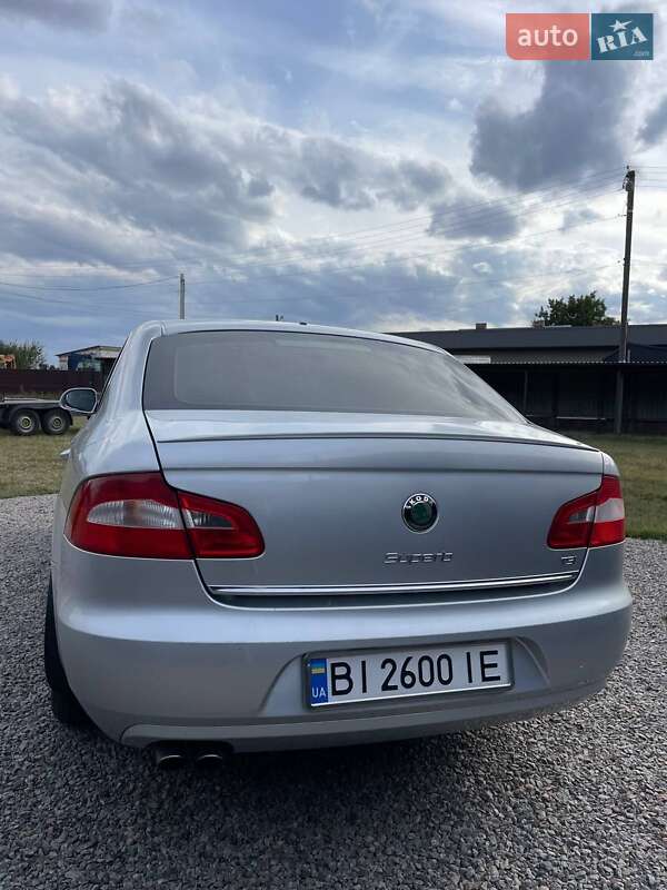 Лифтбек Skoda Superb 2012 в Миргороде