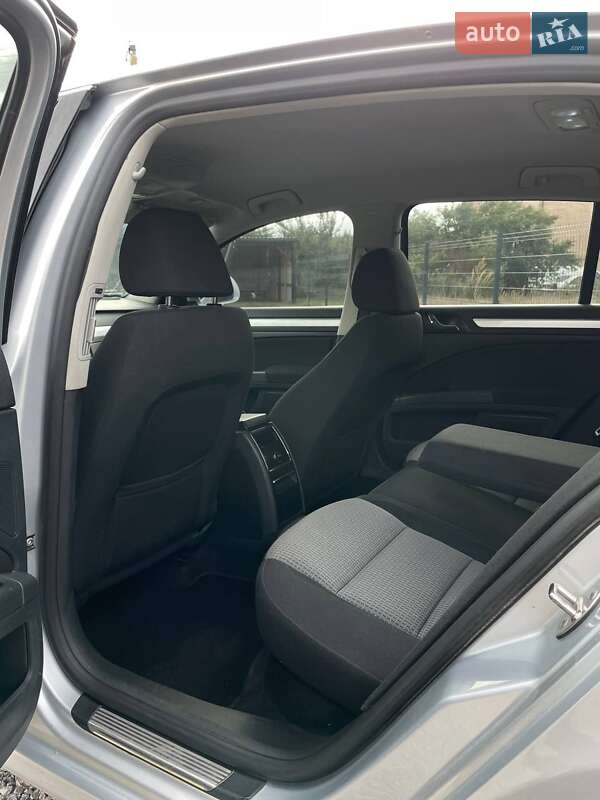 Лифтбек Skoda Superb 2012 в Миргороде